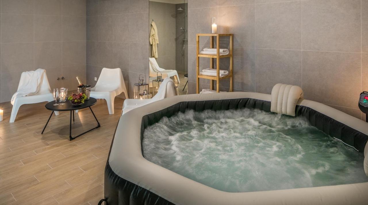 Jacuzzi Party & Event Space Up To 40 * Krakau